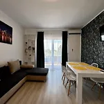 Andalucia Apartment *
